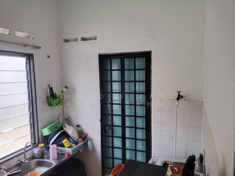 Rumah Teres 1-Tingkat untuk Dijual di Taman Banting Baru (Banting) - Mohd Aizat Saiful Bahri - Kitchen - PropertyGuru.com.my
