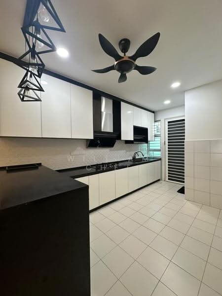 Rumah Teres untuk Dijual di Sepang (Selangor) - William Chee - Kitchen - PropertyGuru.com.my