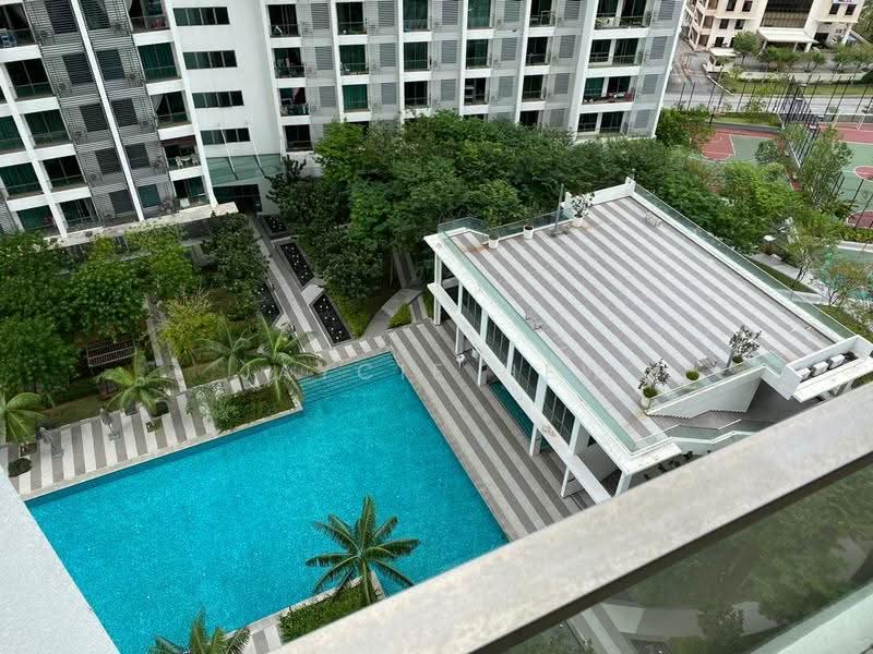 Kediaman Servis untuk Disewa di Cybersquare - Jaycie Hew - Pool - PropertyGuru.com.my