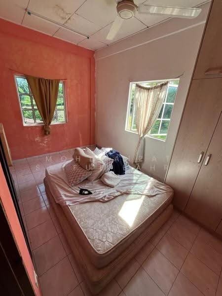Bungalow House untuk Dijual di Kajang (Selangor) - Mohd Aizat Saiful Bahri - Bedroom - PropertyGuru.com.my
