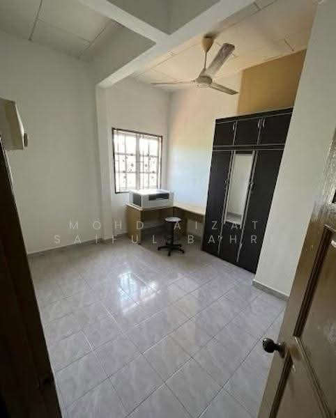 Bungalow House untuk Dijual di Kajang (Selangor) - Mohd Aizat Saiful Bahri - Bedroom - PropertyGuru.com.my