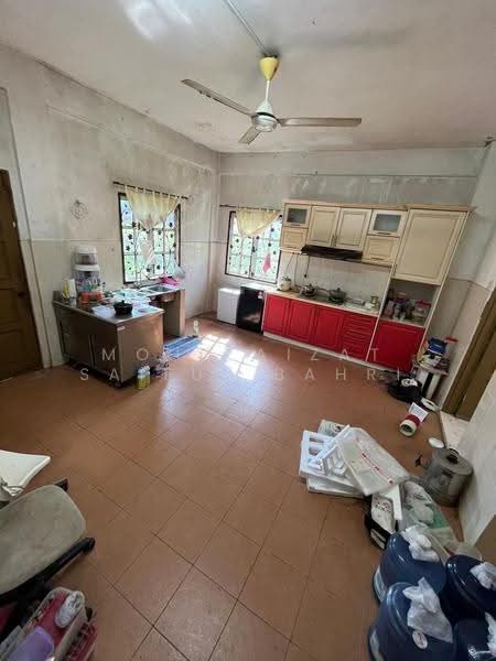 Bungalow House untuk Dijual di Kajang (Selangor) - Mohd Aizat Saiful Bahri - Kitchen - PropertyGuru.com.my
