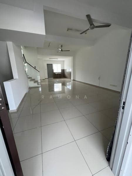 Rumah Teres 2-Tingkat untuk Dijual di Bemban (Melaka) - Ramona Tan - Living Room - PropertyGuru.com.my