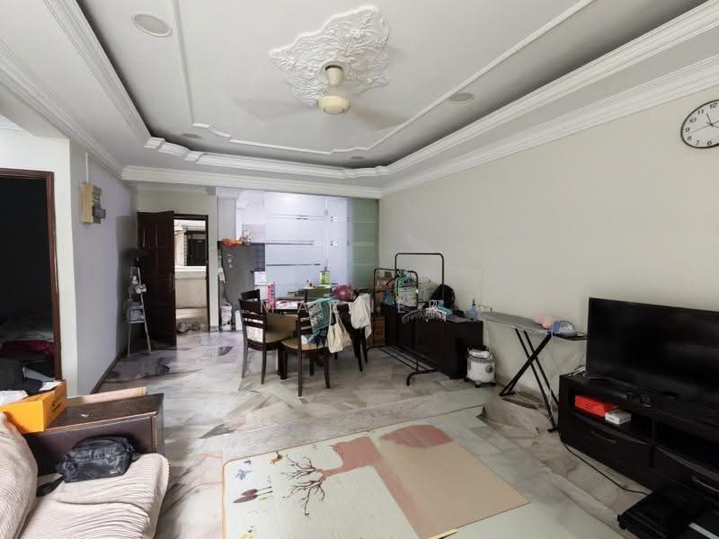 Kondominium untuk Dijual di Petaling Indah Condominiums - Maznee Realtor - Living Room - PropertyGuru.com.my