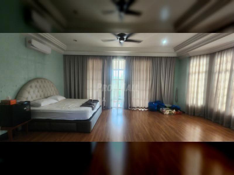 Bungalow House for Sale in Shah Alam (Selangor) - Fazie Noor - Bedroom - PropertyGuru.com.my