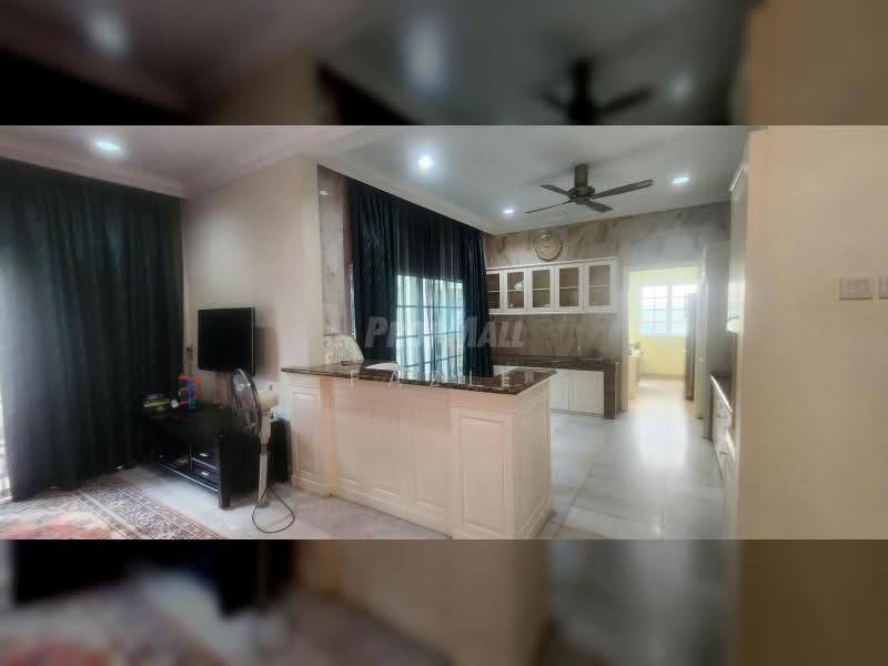 Bungalow House for Sale in Shah Alam (Selangor) - Fazie Noor - Kitchen - PropertyGuru.com.my