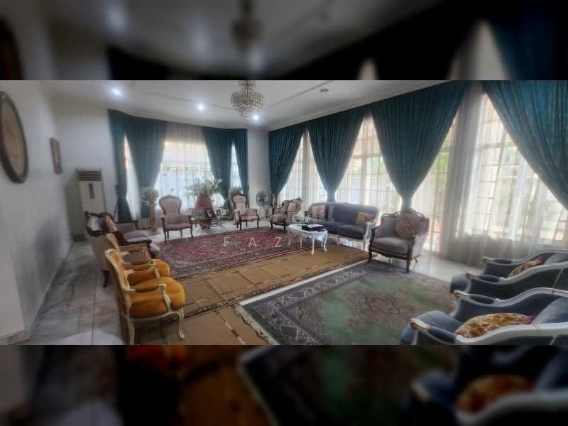 Bungalow House for Sale in Shah Alam (Selangor) - Fazie Noor - Living Room - PropertyGuru.com.my
