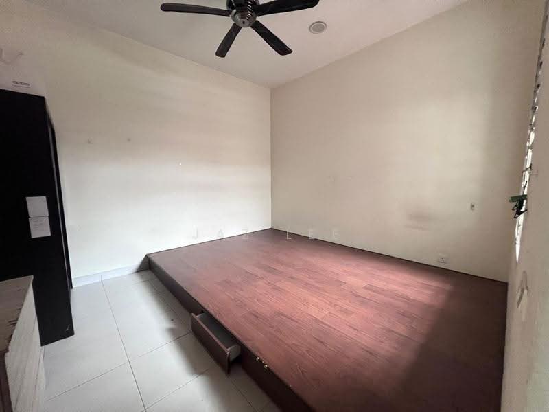 Rumah Kluster untuk Dijual di Taman Sutera Utama (Skudai) - Jaz Lee - PropertyGuru.com.my