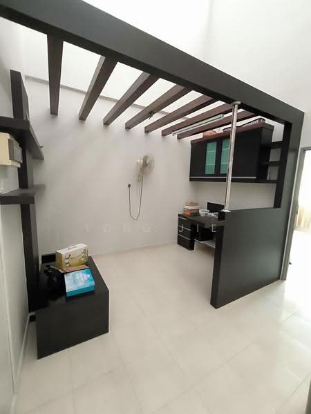2-storey Terraced House for Rent in Taman Pulai Utama (Skudai) - Yong Jie - Study - PropertyGuru.com.my
