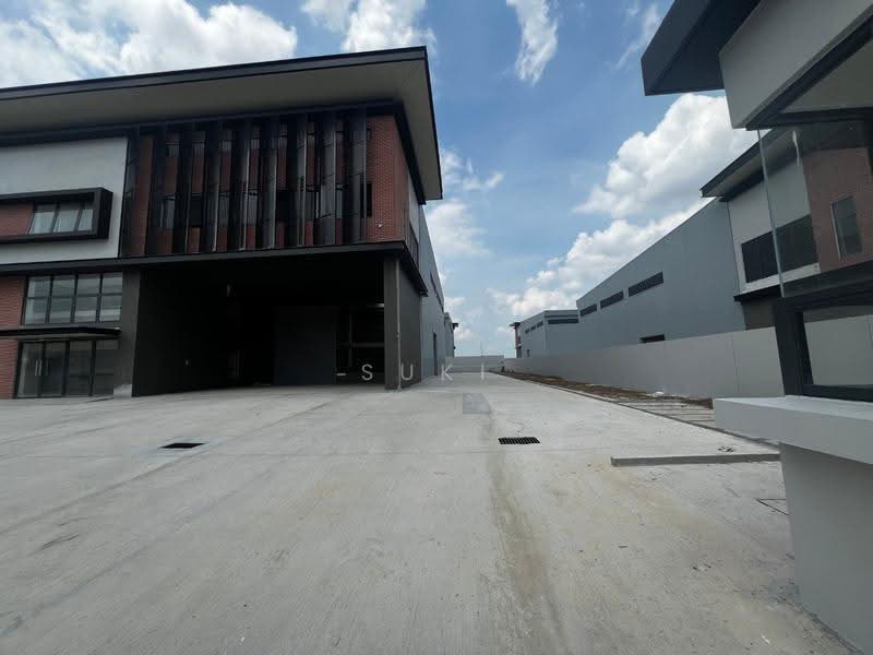 Kilang Berkembar untuk Dijual di Sungai Buloh (Selangor) - Suki Tan - Exterior - PropertyGuru.com.my