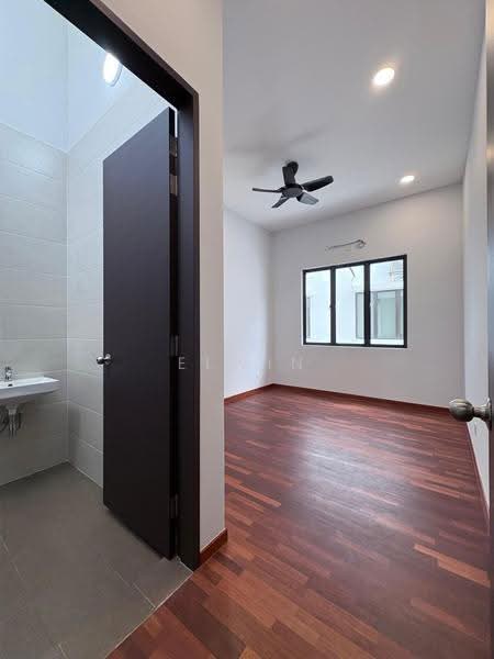 Semi-Detached House for Rent in Setia Utama (Setia Alam) - Elwin Chok - Interior - PropertyGuru.com.my