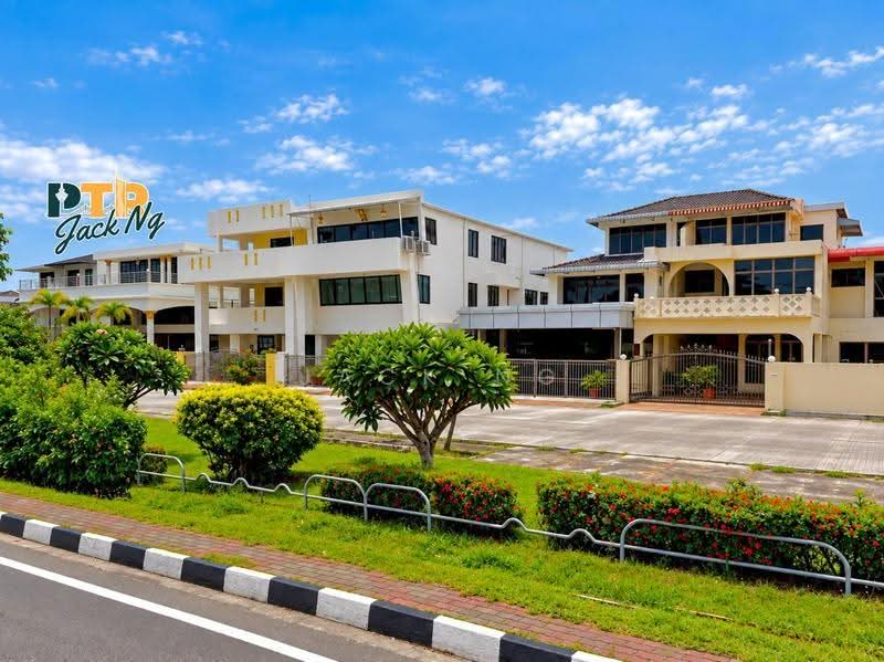 Shop / Office untuk Disewa di Taman Riang (Butterworth) - Jack Ng - Exterior - PropertyGuru.com.my