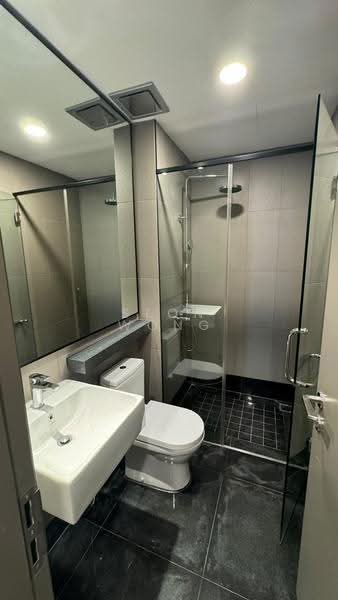 Service Residence for Rent at Bloomsvale Menara Vista Petaling - Seon Wong - Bathroom - PropertyGuru.com.my