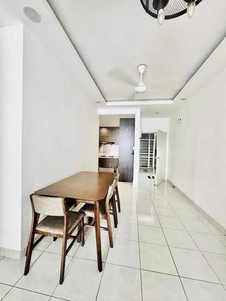 Apartment for Rent at Bayu Andaman - Hasniza Ibrahim - Dining Room - PropertyGuru.com.my