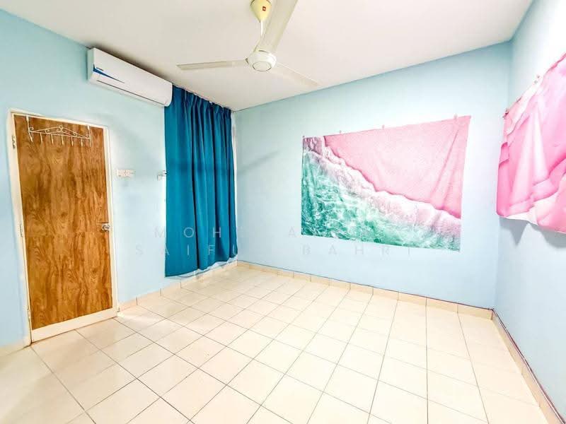 Semi-Detached House for Sale in Bandar Baru Bangi (Selangor) - Mohd Aizat Saiful Bahri - Interior - PropertyGuru.com.my