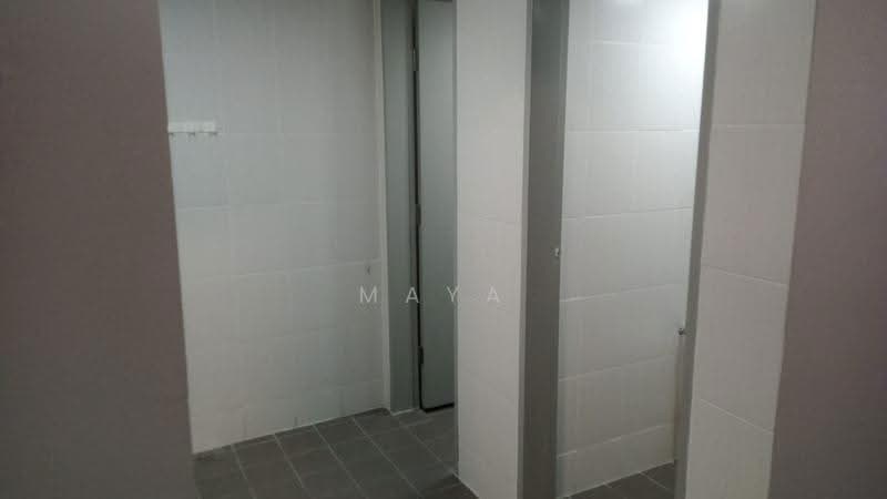 Shop / Office untuk Disewa di Kajang (Selangor) - Maya Myra - Bathroom - PropertyGuru.com.my