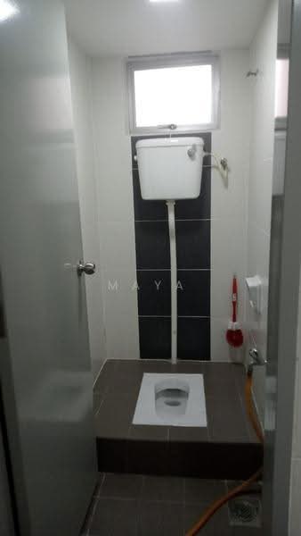 Shop / Office untuk Disewa di Kajang (Selangor) - Maya Myra - Bathroom - PropertyGuru.com.my