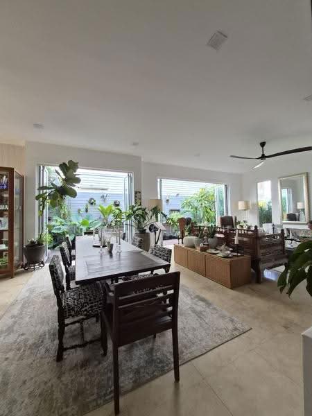 Bungalow House untuk Dijual di Cyber 11 (Cyberjaya) - NoraFizah Gapar - Dining Room - PropertyGuru.com.my