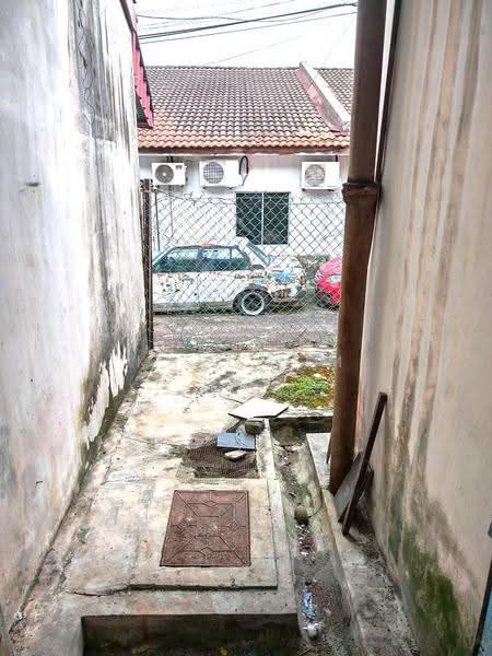 1-storey Terraced House for Sale in Taman Daya (Johor Bahru) - Karl Lim - Exterior - PropertyGuru.com.my