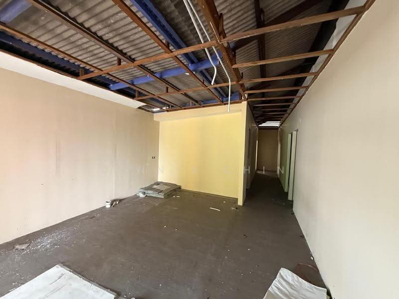 1-storey Terraced House for Sale in Pelabuhan Klang (Selangor) - Dennix Chin - Interior - PropertyGuru.com.my