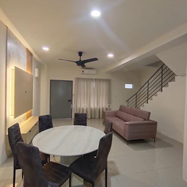 Rumah Teres untuk Disewa di Banting (Selangor) - Hong Ng - PropertyGuru.com.my