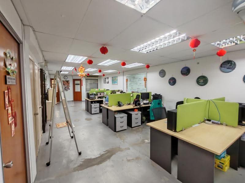Shop / Office untuk Disewa di Kuchai Lama (Kuala Lumpur) - Jeno Poon - Study - PropertyGuru.com.my