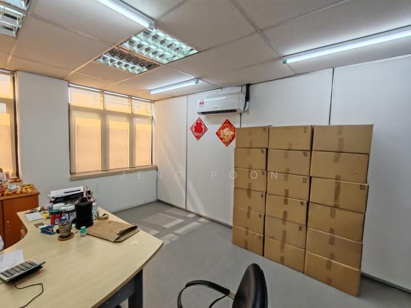Shop / Office untuk Disewa di Kuchai Lama (Kuala Lumpur) - Jeno Poon - Interior - PropertyGuru.com.my