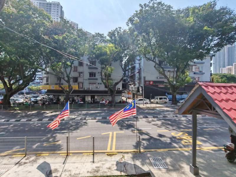 Shop / Office untuk Disewa di Kuchai Lama (Kuala Lumpur) - Jeno Poon - Exterior - PropertyGuru.com.my