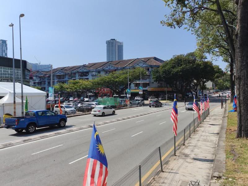 Shop / Office untuk Disewa di Kuchai Lama (Kuala Lumpur) - Jeno Poon - Exterior - PropertyGuru.com.my