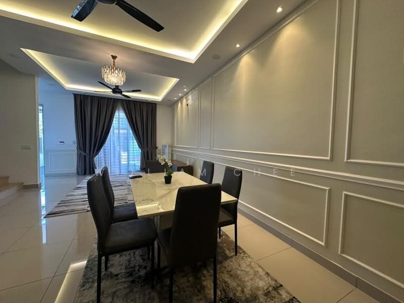 Rumah Teres 2-Tingkat untuk Dijual di Taman Sepang (Sepang) - William Chee - Dining Room - PropertyGuru.com.my