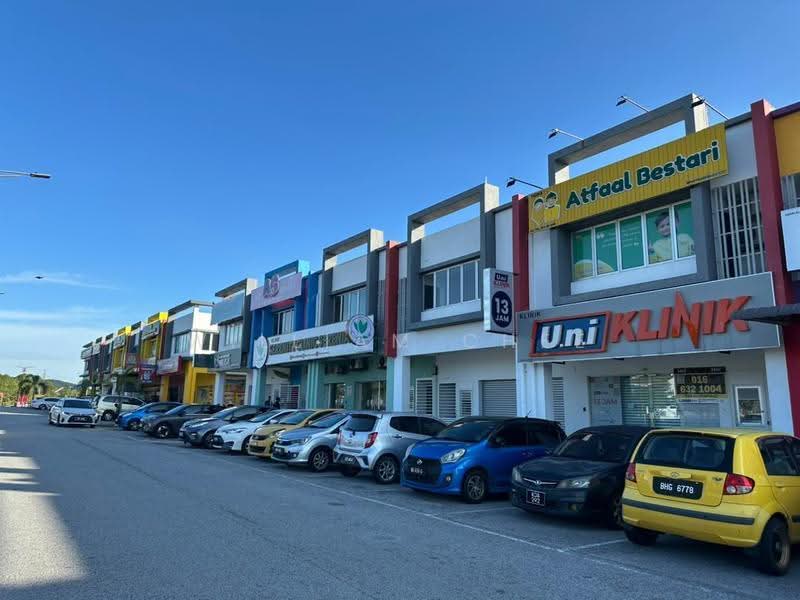 Rumah Teres 2-Tingkat untuk Dijual di Taman Sepang (Sepang) - William Chee - Exterior - PropertyGuru.com.my