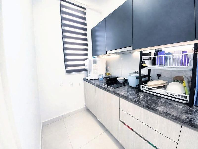 Kediaman Servis untuk Dijual di Lexa Residence @ The Quartz WM - Che Hafiz - Kitchen - PropertyGuru.com.my