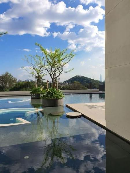 Kediaman Servis untuk Dijual di Lexa Residence @ The Quartz WM - Che Hafiz - Exterior - PropertyGuru.com.my