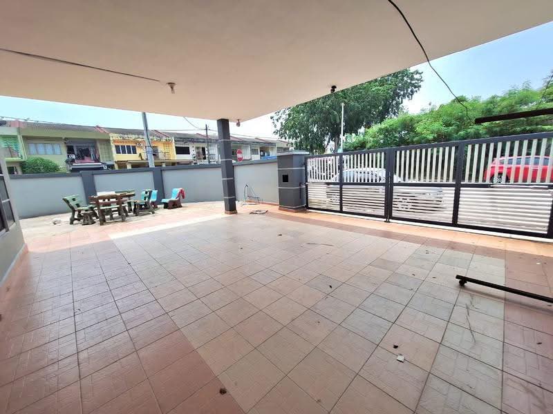 2-storey Terraced House for Sale in Bukit Setongkol (Kuantan) - Chai Kiew Tiong - Exterior - PropertyGuru.com.my