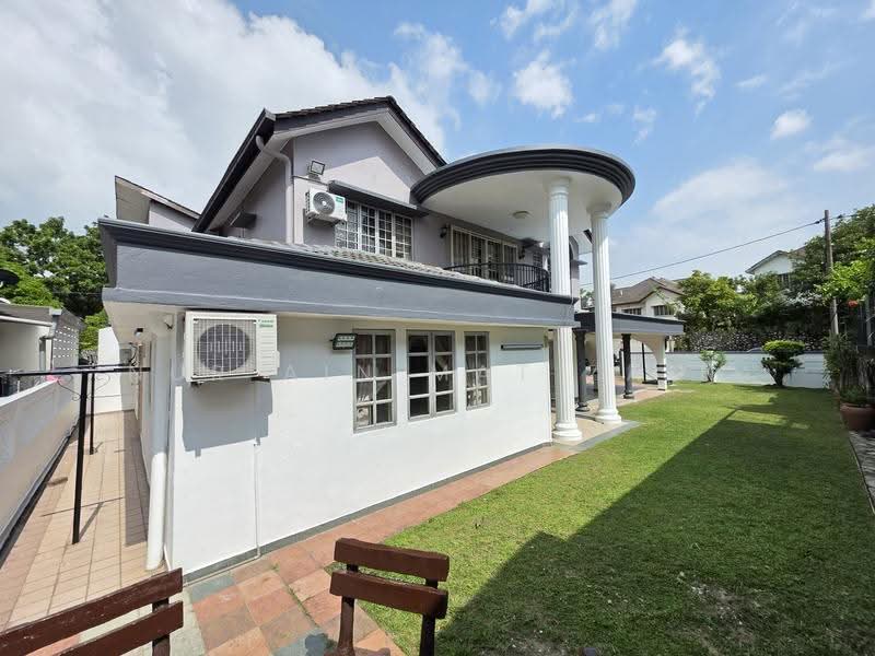 Rumah Teres 2-Tingkat untuk Dijual di Shah Alam (Selangor) - Nur Ain Mat Zain - Exterior - PropertyGuru.com.my