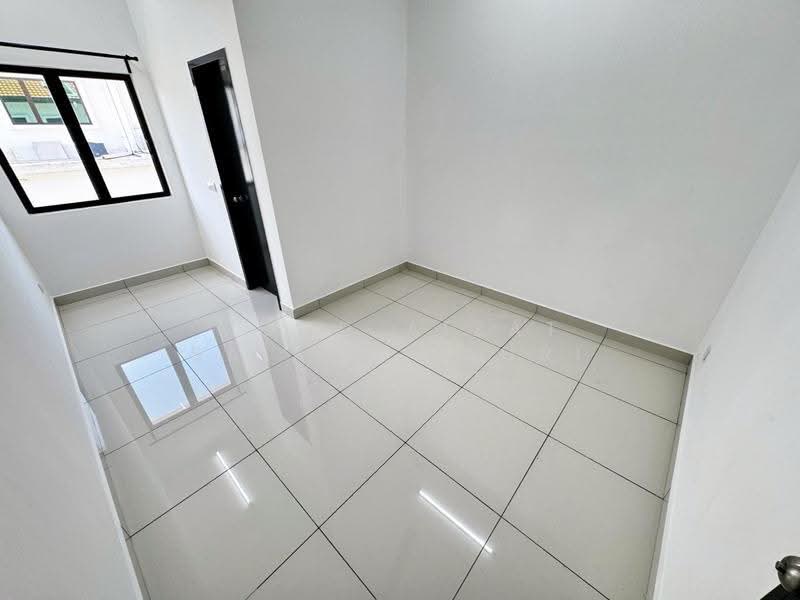 Rumah Teres 2-Tingkat untuk Dijual di Alam Sari (Bangi) - Mohd Aizat Saiful Bahri - Interior - PropertyGuru.com.my