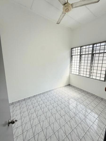 1-storey Terraced House for Sale in Taman Bukit Rinting (Masai) - Alanis Lee - Interior - PropertyGuru.com.my