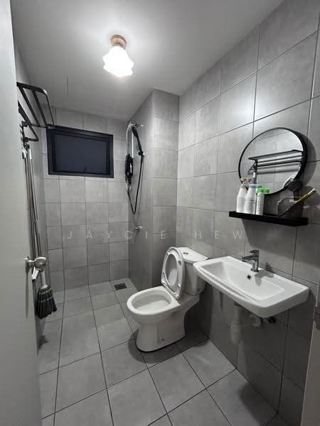Kediaman Servis untuk Disewa di One Equine - Jaycie Hew - Bathroom - PropertyGuru.com.my