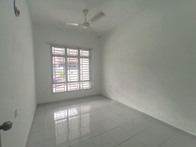 Rumah Teres 1.5-Tingkat untuk Disewa di Bandar Indahpura (Kulai) - Thea Lai - Interior - PropertyGuru.com.my