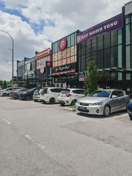 Kedai / Pejabat untuk Dijual di Bukit Raja (Selangor) - Heylen Kwang - Exterior - PropertyGuru.com.my