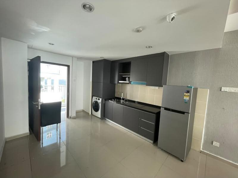 Kediaman Servis untuk Dijual di Encorp Marina - Vince Soo - Kitchen - PropertyGuru.com.my