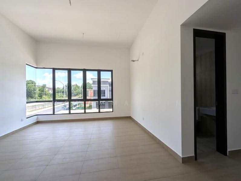 Rumah Teres 2-Tingkat untuk Dijual di Klang (Selangor) - Mohammad Din Majid - Living Room - PropertyGuru.com.my