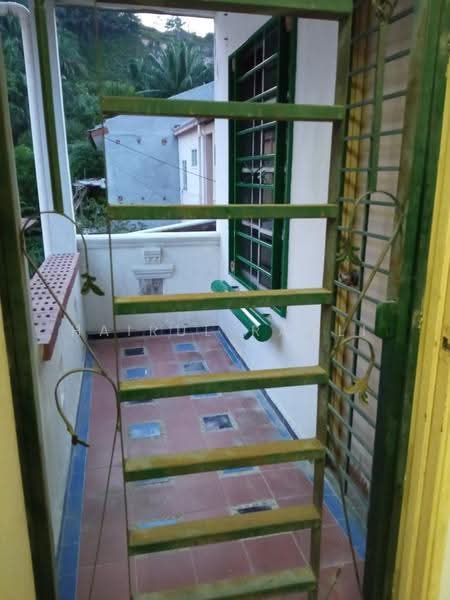 Rumah Teres 2-Tingkat untuk Dijual di Bandar Puncak Alam (Puncak Alam) - Hairul Ramli - Balcony - PropertyGuru.com.my
