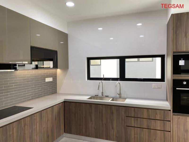 Semi-Detached House for Sale in Setia Alam (Selangor) - Alex Lee - Kitchen - PropertyGuru.com.my