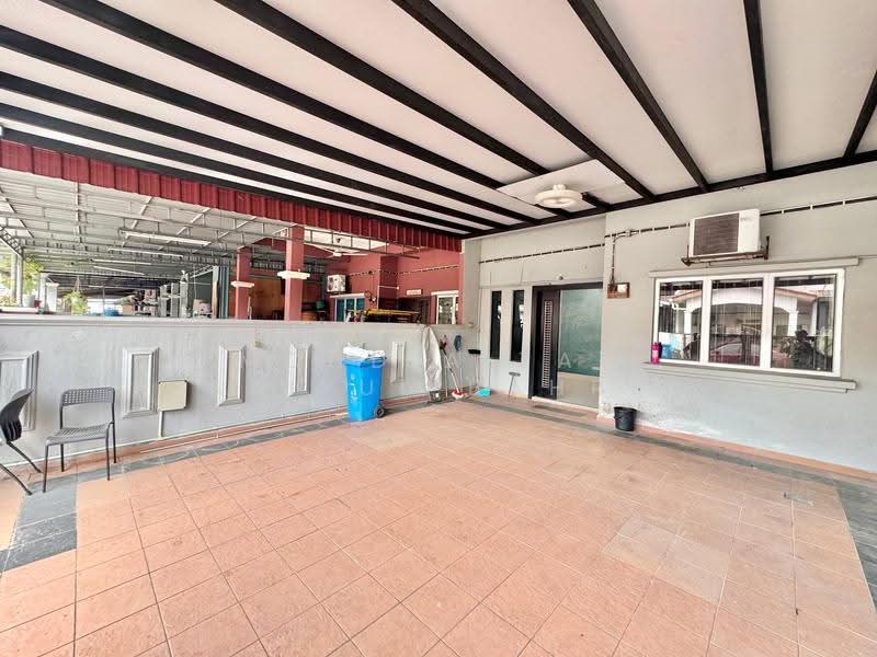 1-storey Terraced House for Sale in Shah Alam (Selangor) - Mohd Aizat Saiful Bahri - Exterior - PropertyGuru.com.my