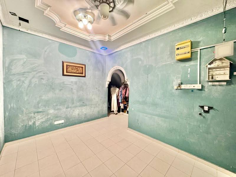 1-storey Terraced House for Sale in Shah Alam (Selangor) - Mohd Aizat Saiful Bahri - Interior - PropertyGuru.com.my