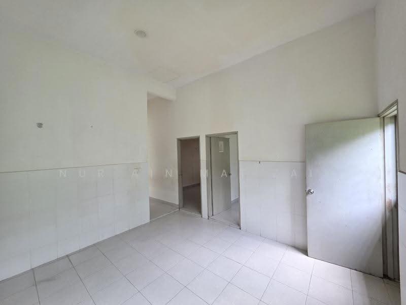 Semi-Detached House for Sale in Telok Panglima Garang (Selangor) - Nur Ain Mat Zain - PropertyGuru.com.my