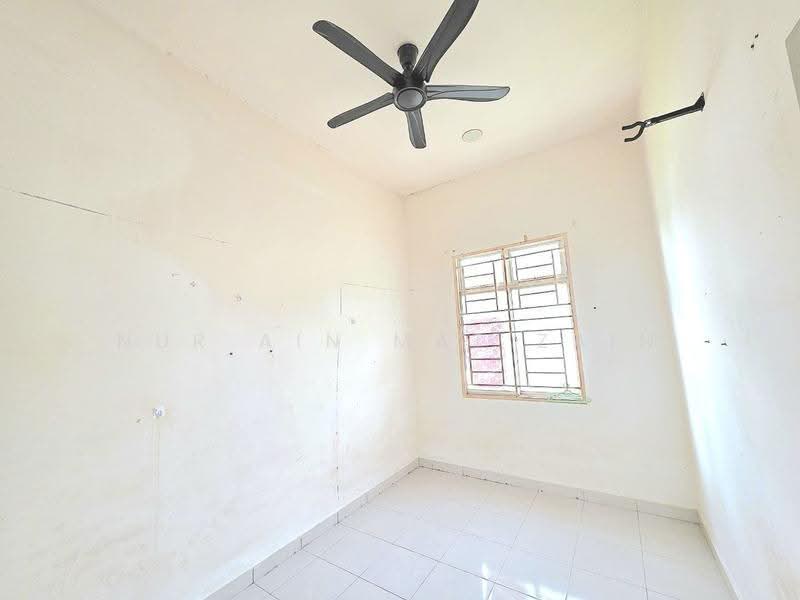 Semi-Detached House for Sale in Telok Panglima Garang (Selangor) - Nur Ain Mat Zain - PropertyGuru.com.my