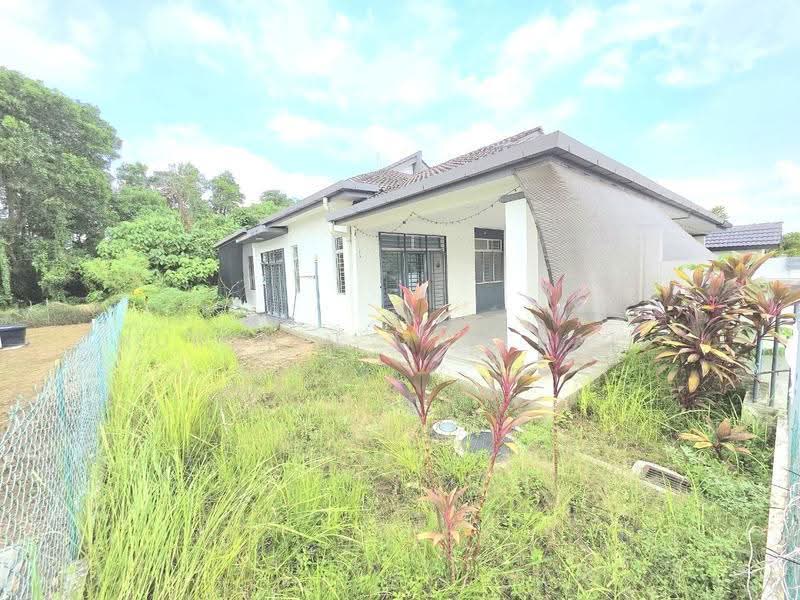 Semi-Detached House for Sale in Telok Panglima Garang (Selangor) - Nur Ain Mat Zain - PropertyGuru.com.my