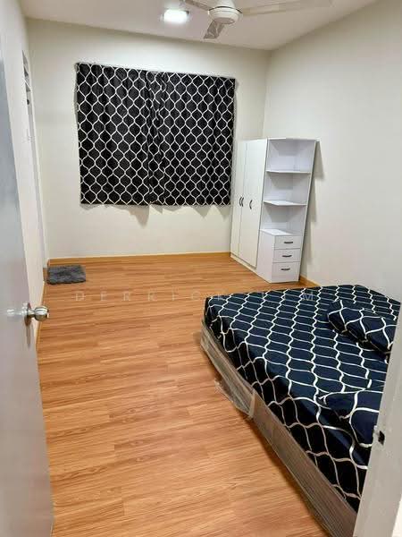 Pangsapuri untuk Disewa di Mentari Court - Derrick Lim - Bedroom - PropertyGuru.com.my